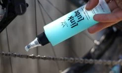 Peaty's Link Lube All Wheather Kettingsmeermiddel-120ml -Fietscomponenten Winkel linklube apply medium